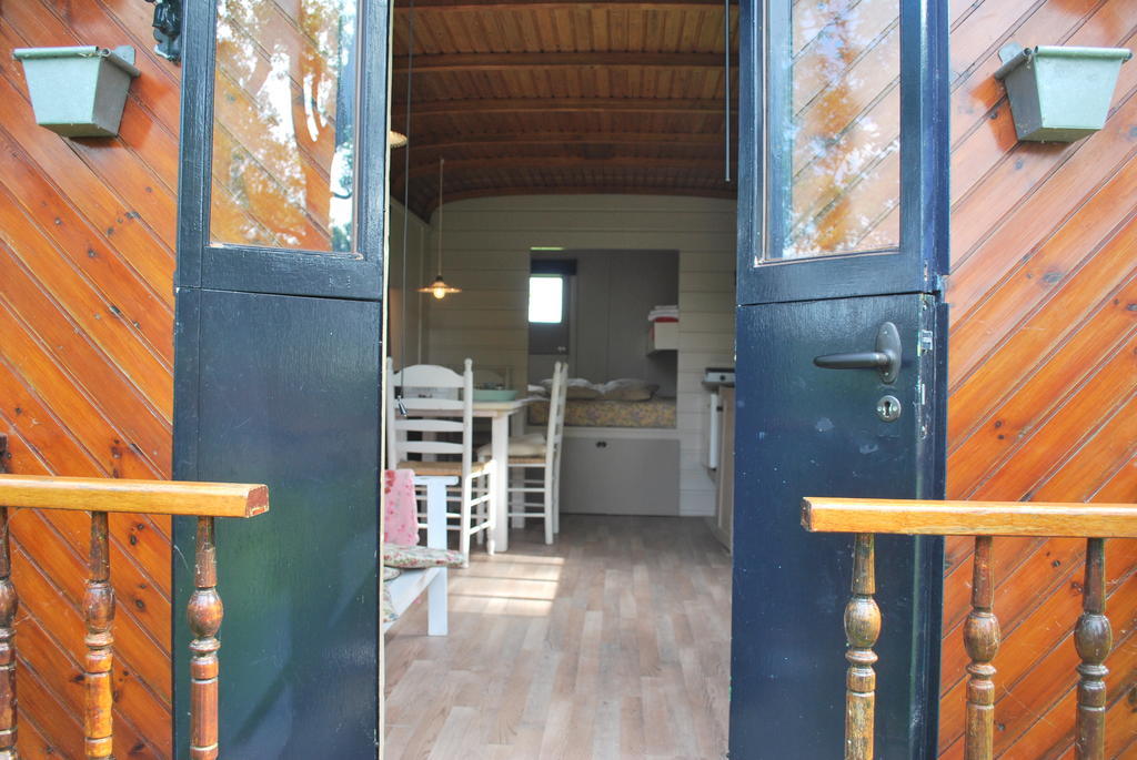 Logement Doosje Warfstermolen Exterior foto